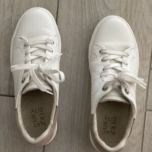 Sneakers Naturilizer 6.5